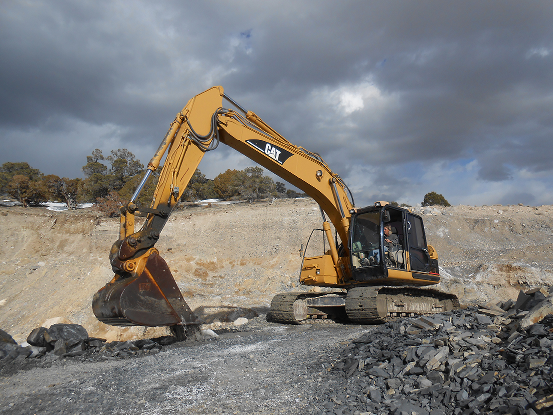 excavator-in-quarry